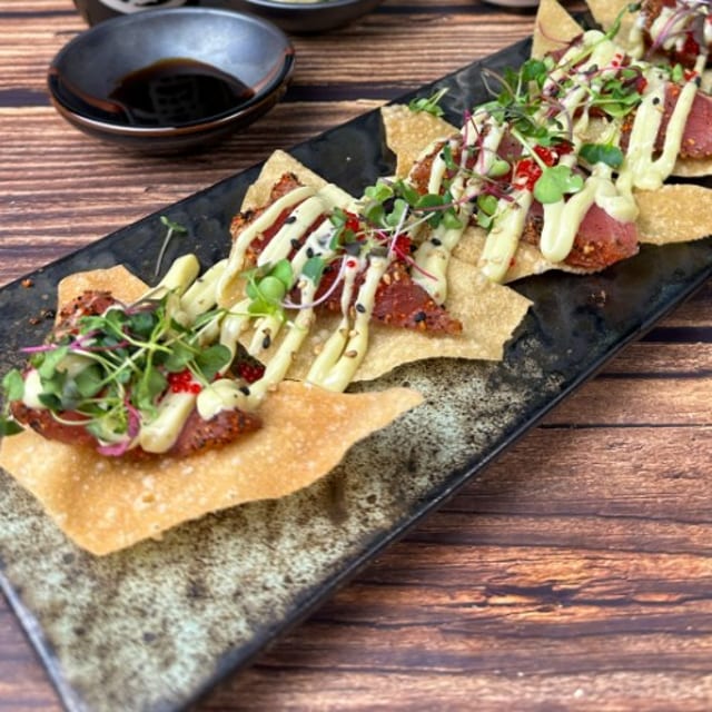 Pepper Tuna Chips.